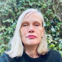 Nicola Bacon